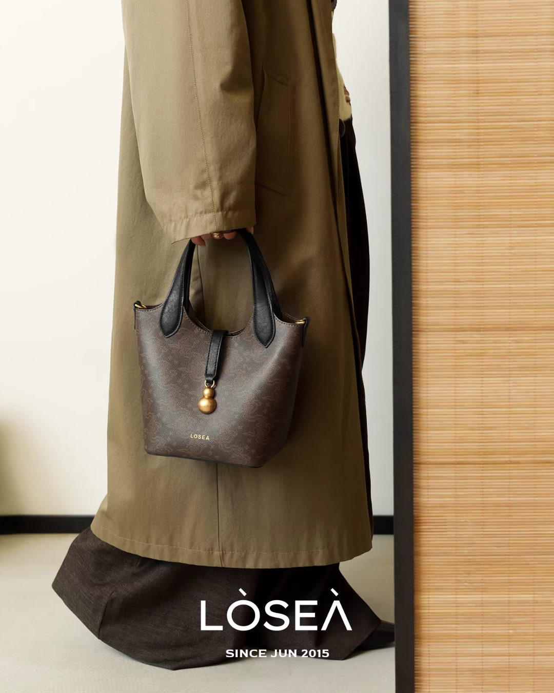 Leather Compact Bag LSA0015