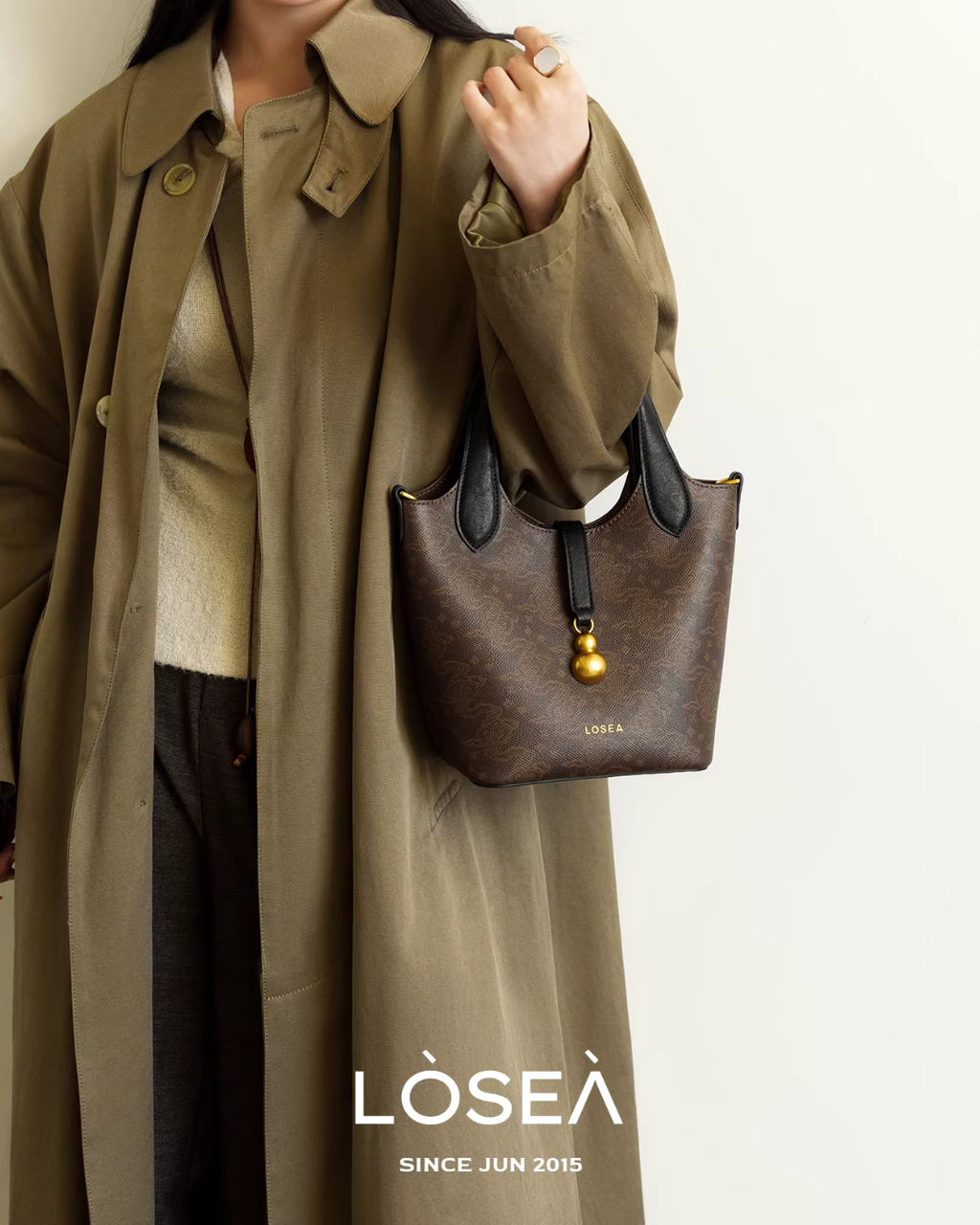 Leather Compact Bag LSA0015