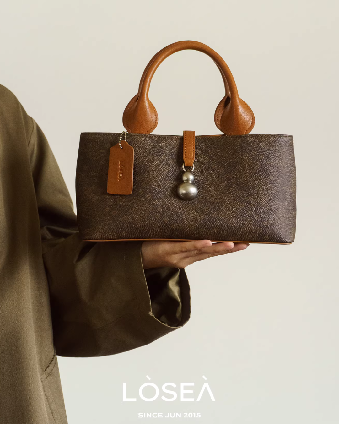 Square Shoulder Bag LSA0013
