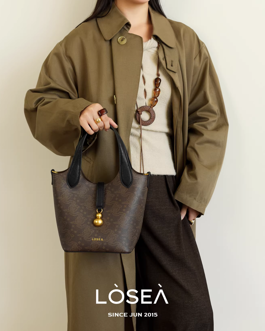 Leather Compact Bag LSA0015