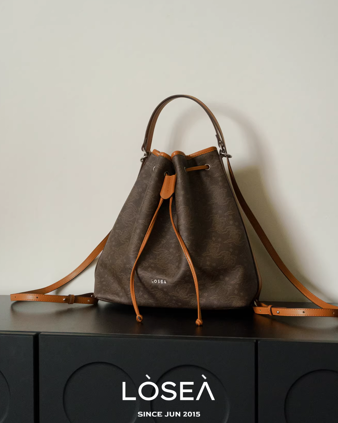 Drawstring Leather Shoulder Bag LSA0014