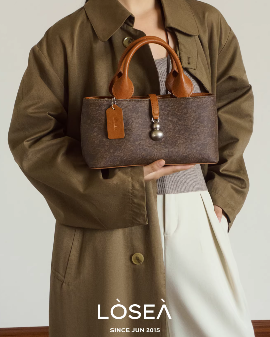 Square Shoulder Bag LSA0013