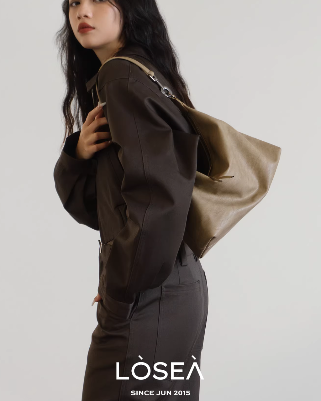 Leather One-Handle Bag LSA0007