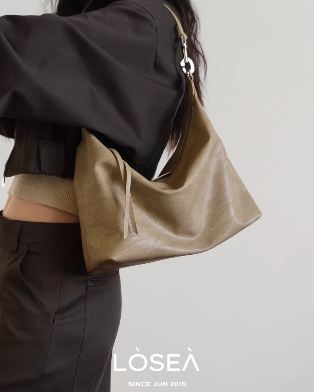 Leather One-Handle Bag LSA0007