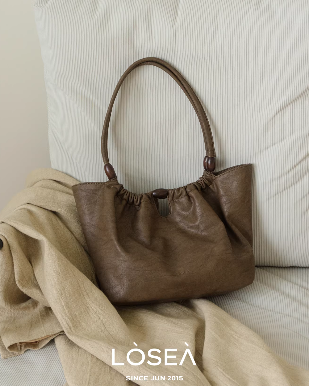 Gather Design Handbag LSA0012