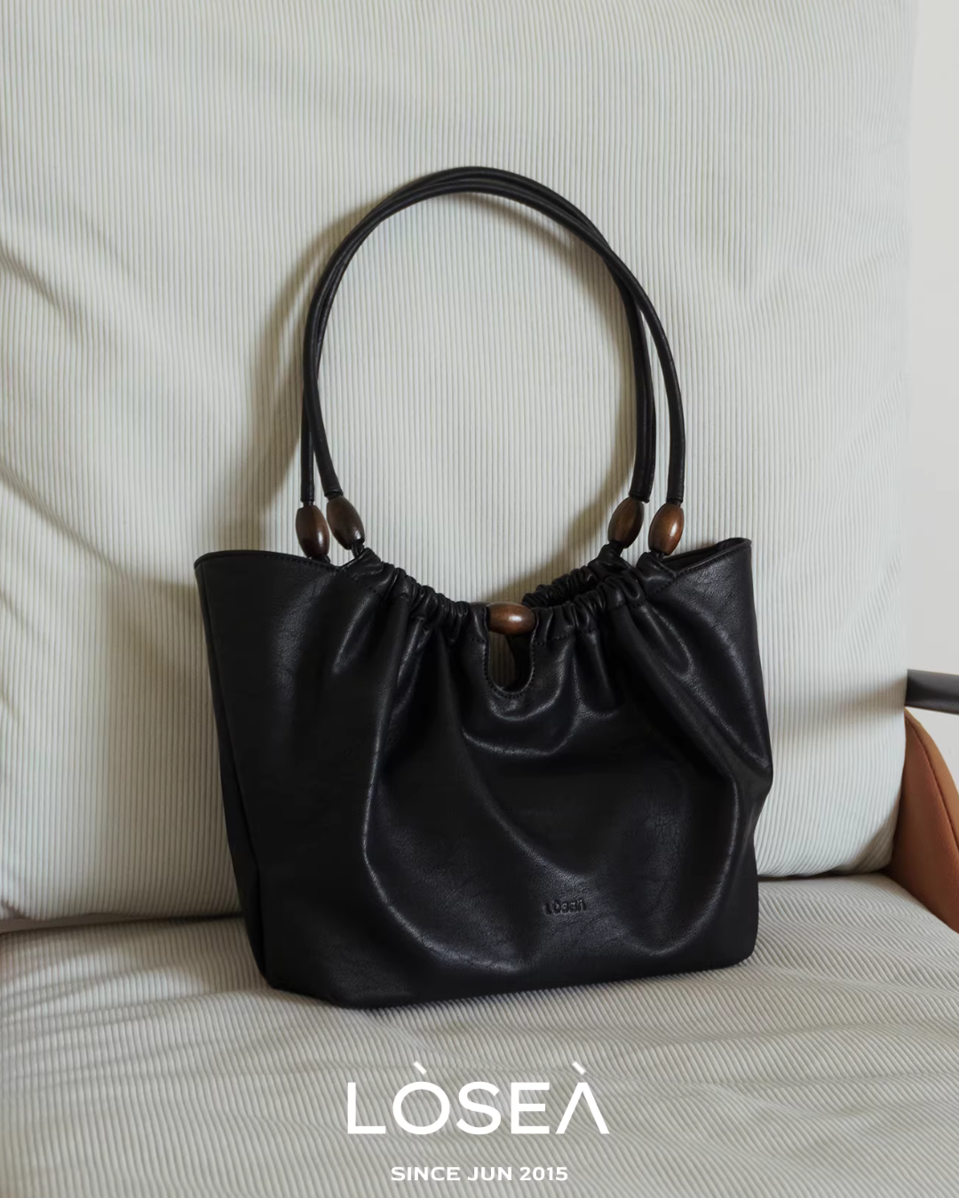 Gather Design Handbag LSA0012