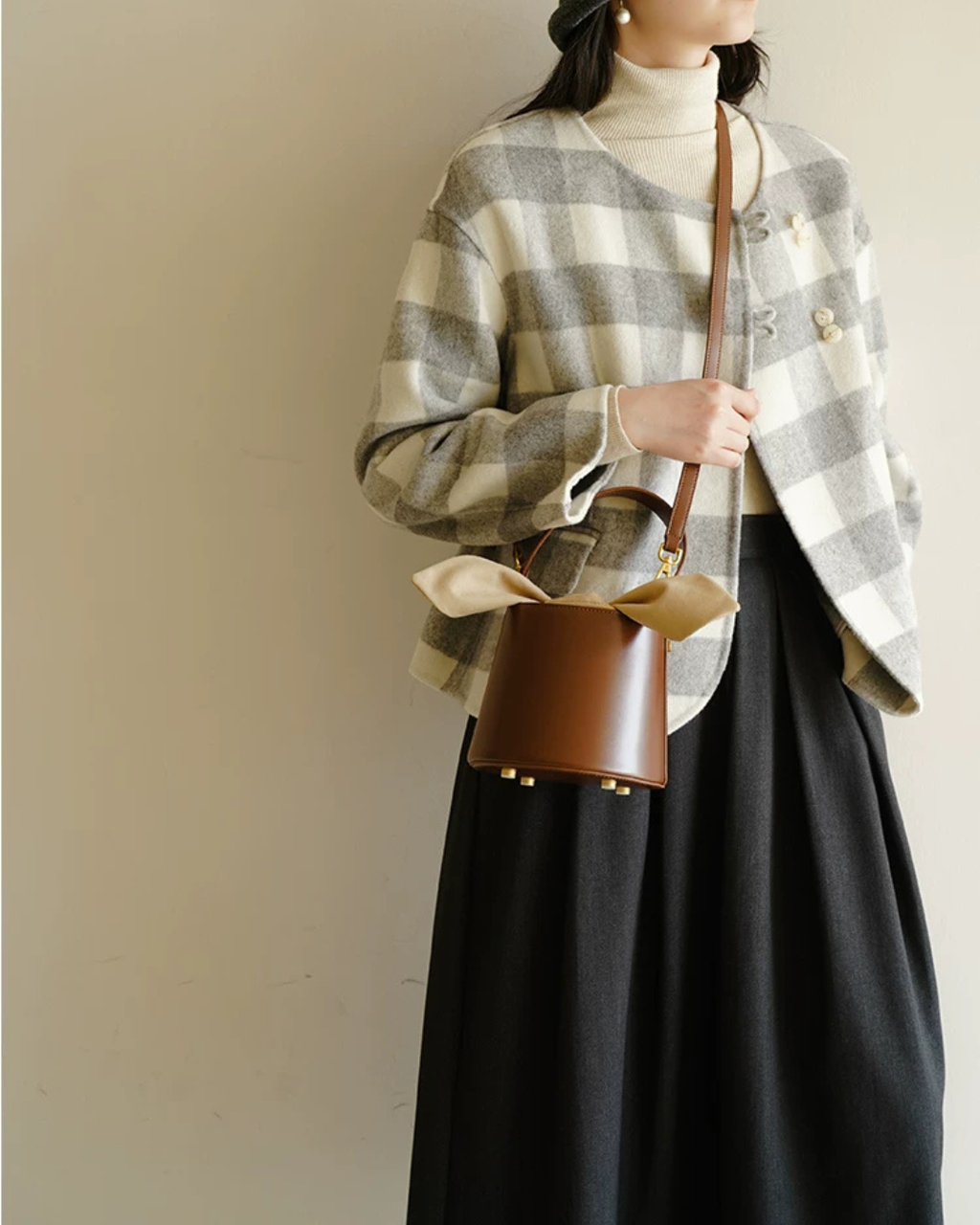 Ribbon Design Bucket Bag CCU0007