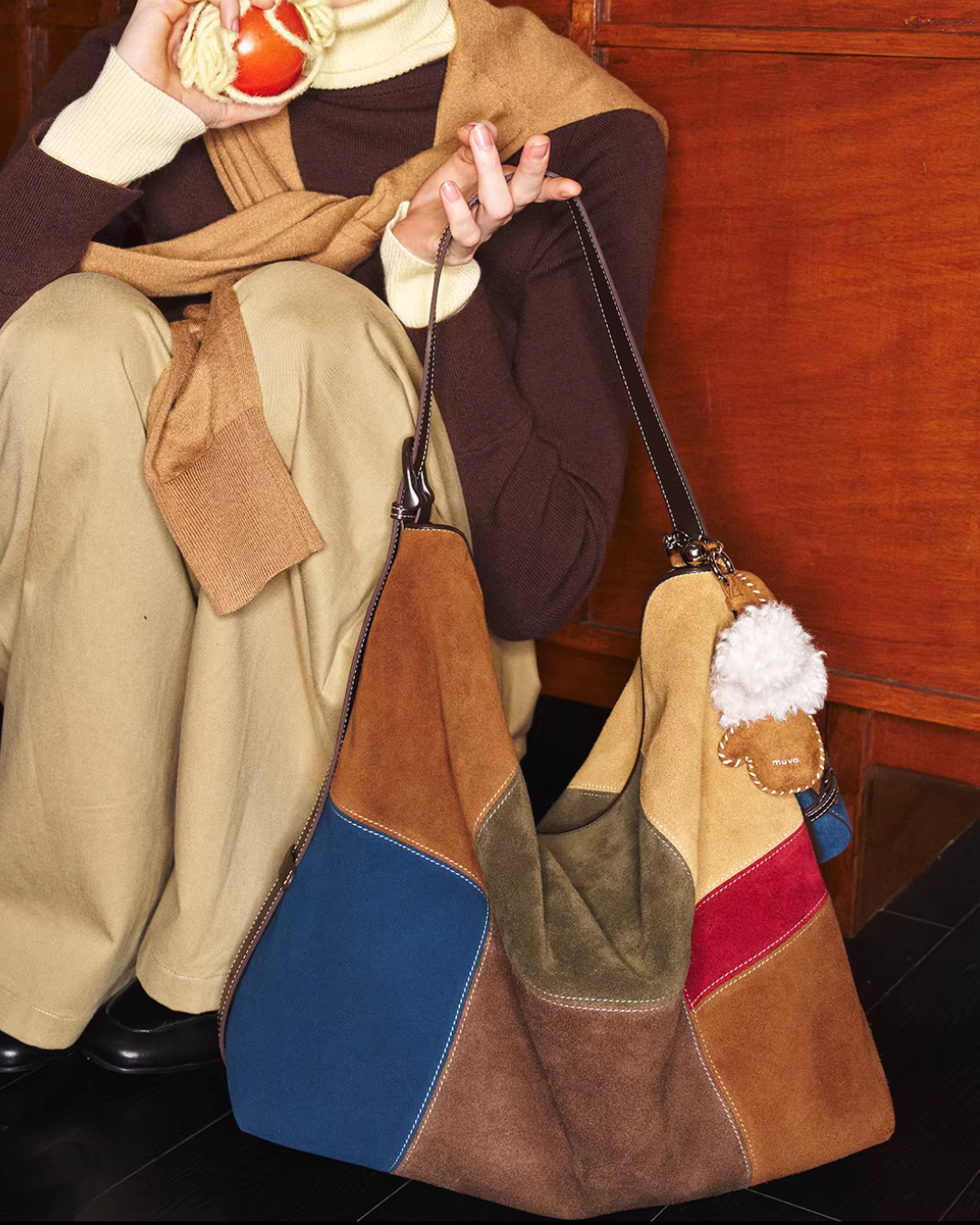 Colorblock Large Suede Bag MUV0038