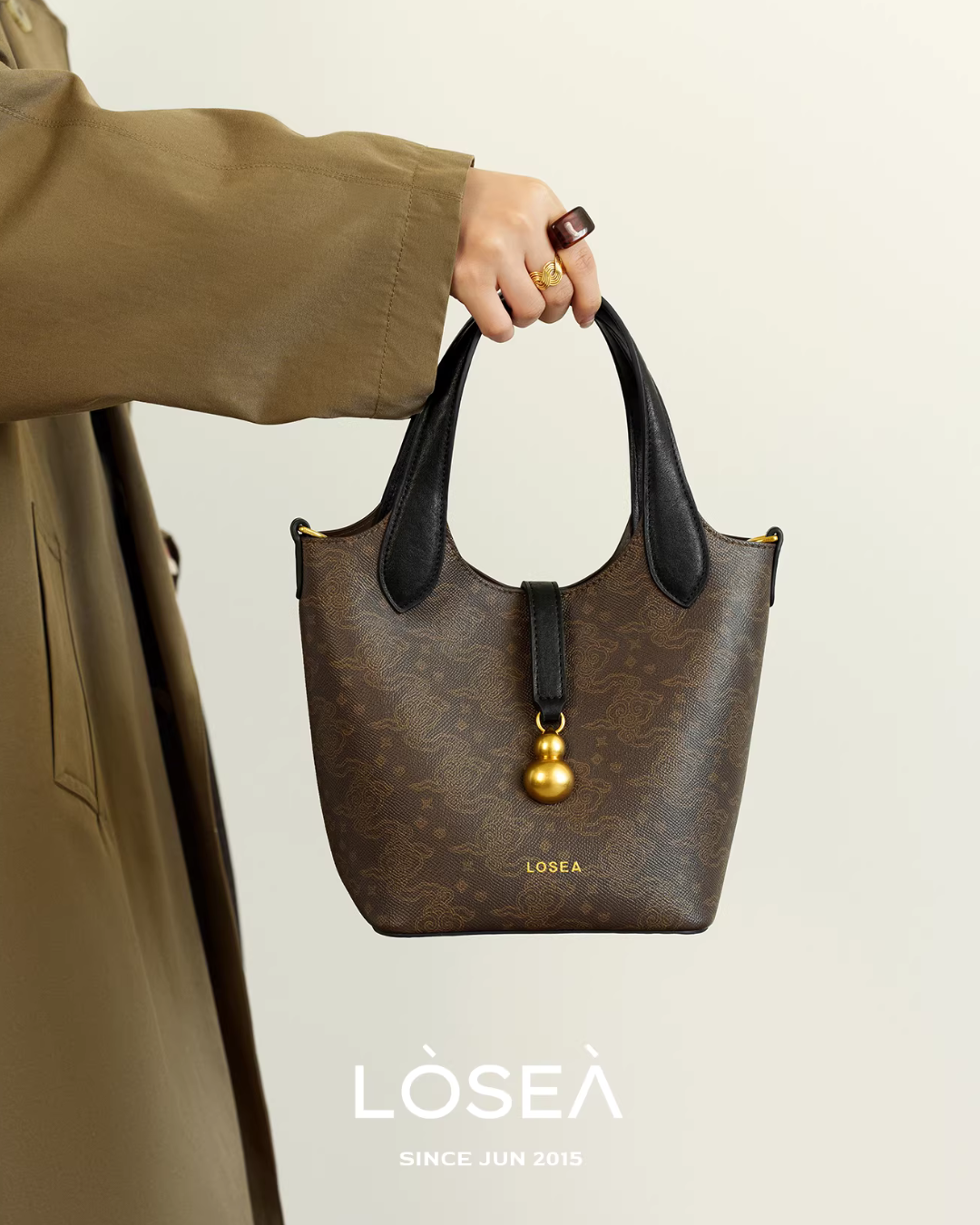Leather Compact Bag LSA0015