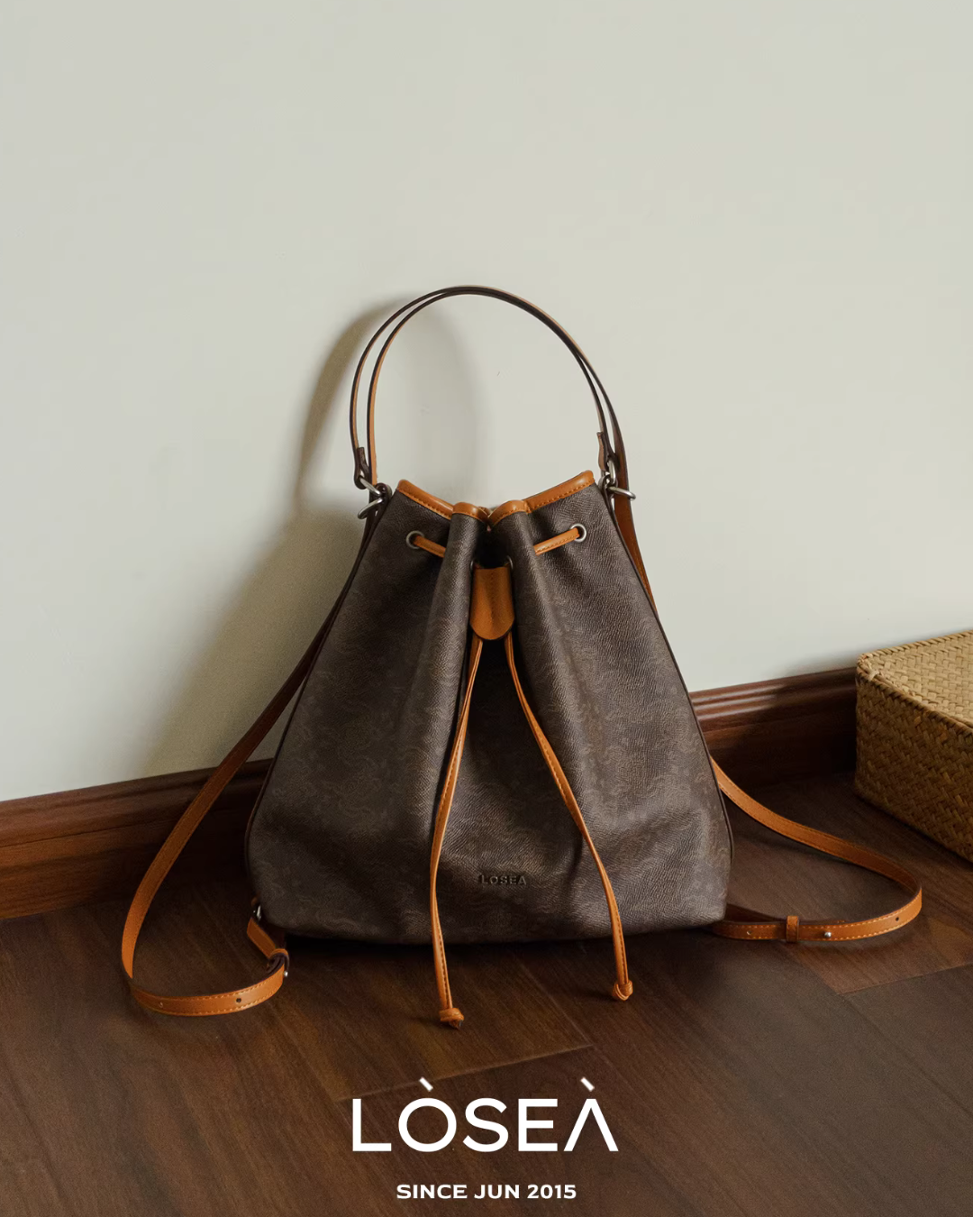 Drawstring Leather Shoulder Bag LSA0014