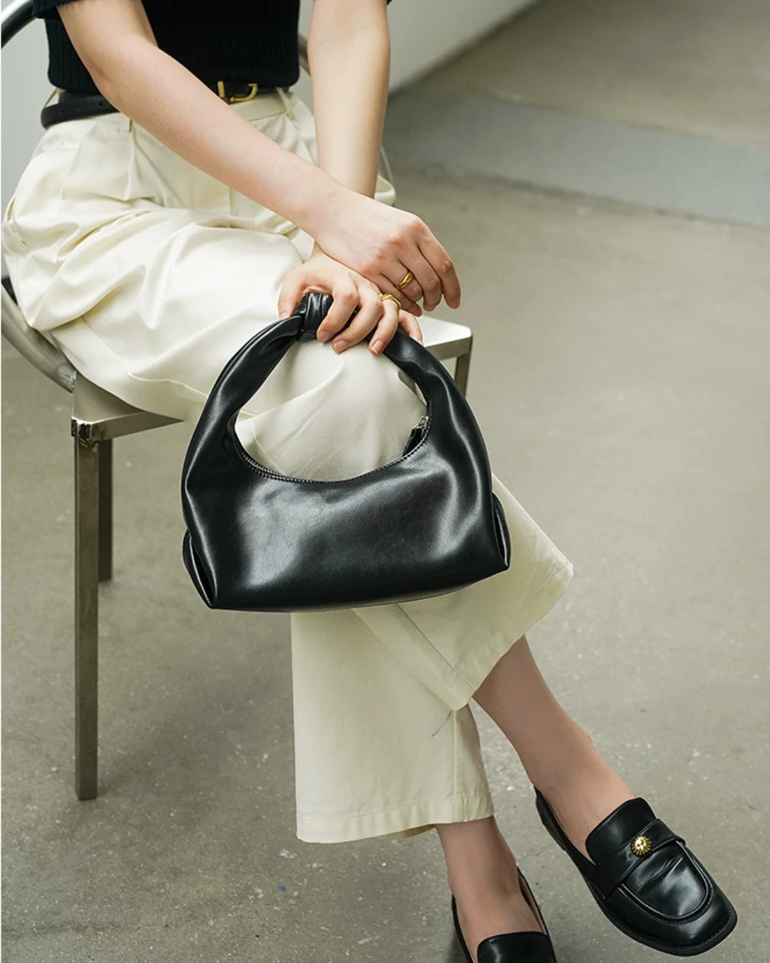 Knot Shoulder Bag CCU0004