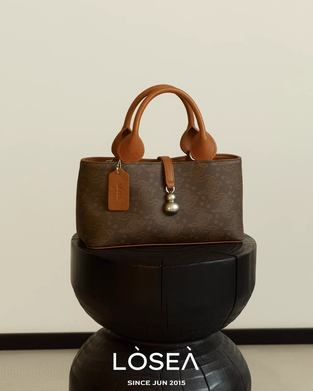 Square Shoulder Bag LSA0013