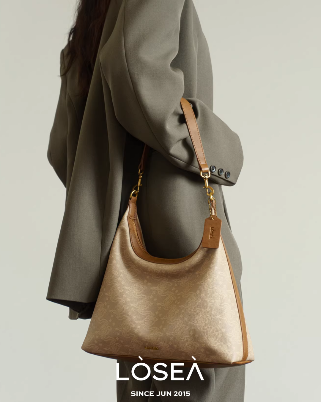 Leather One-Handle Bag LSA0010