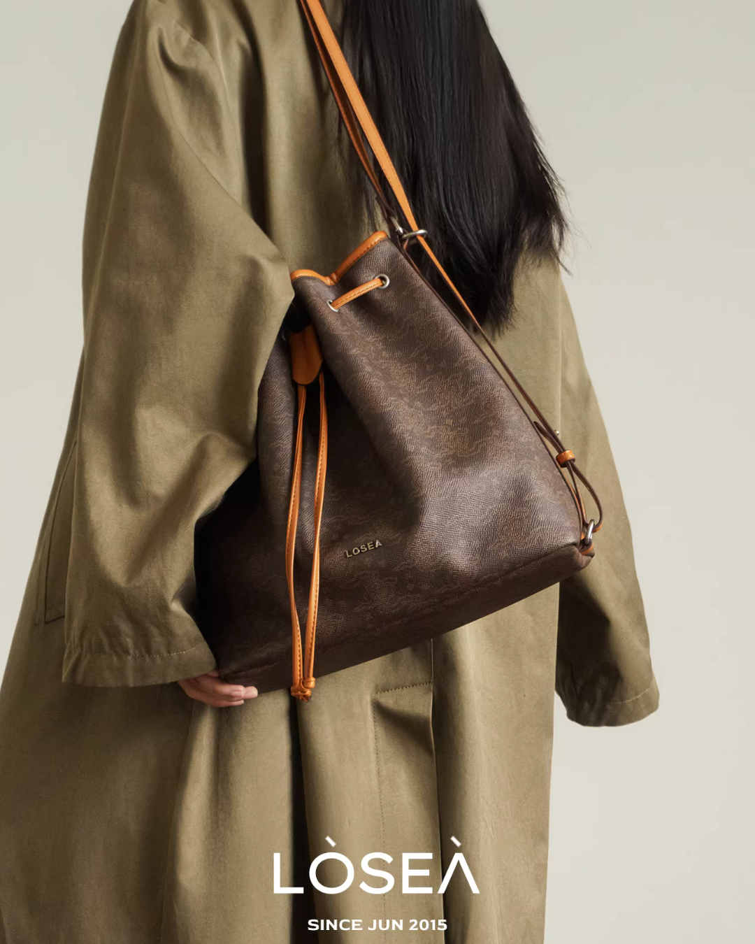 Drawstring Leather Shoulder Bag LSA0014
