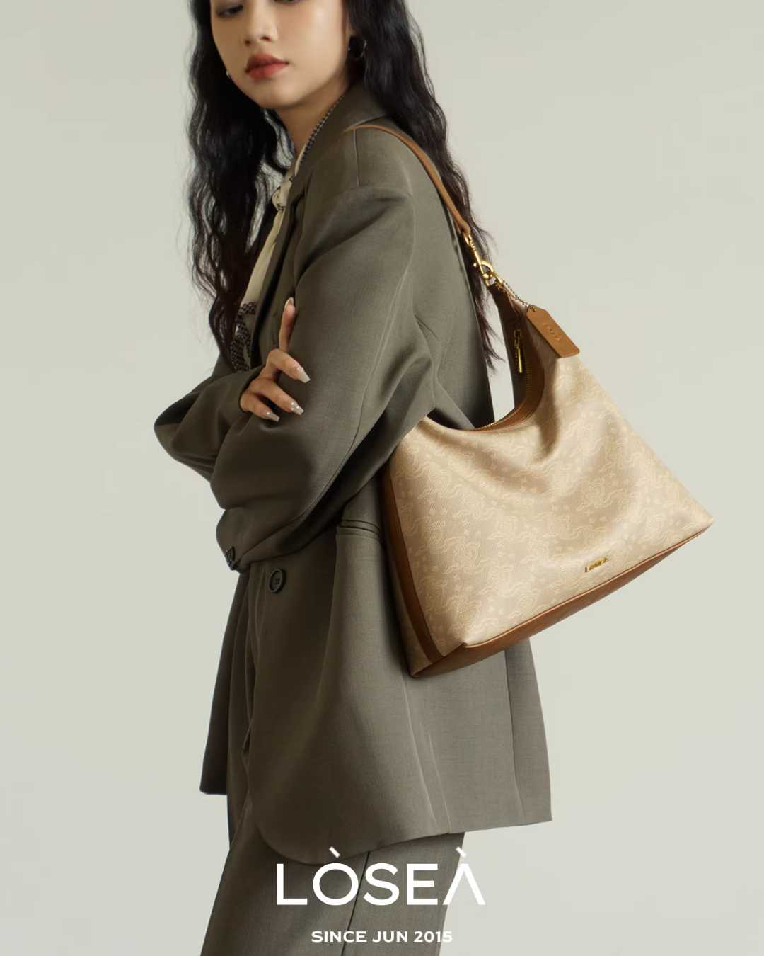 Leather One-Handle Bag LSA0010