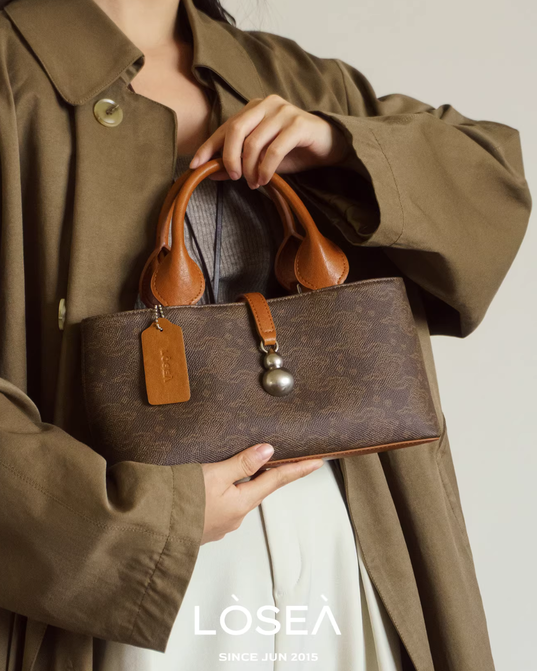 Square Shoulder Bag LSA0013