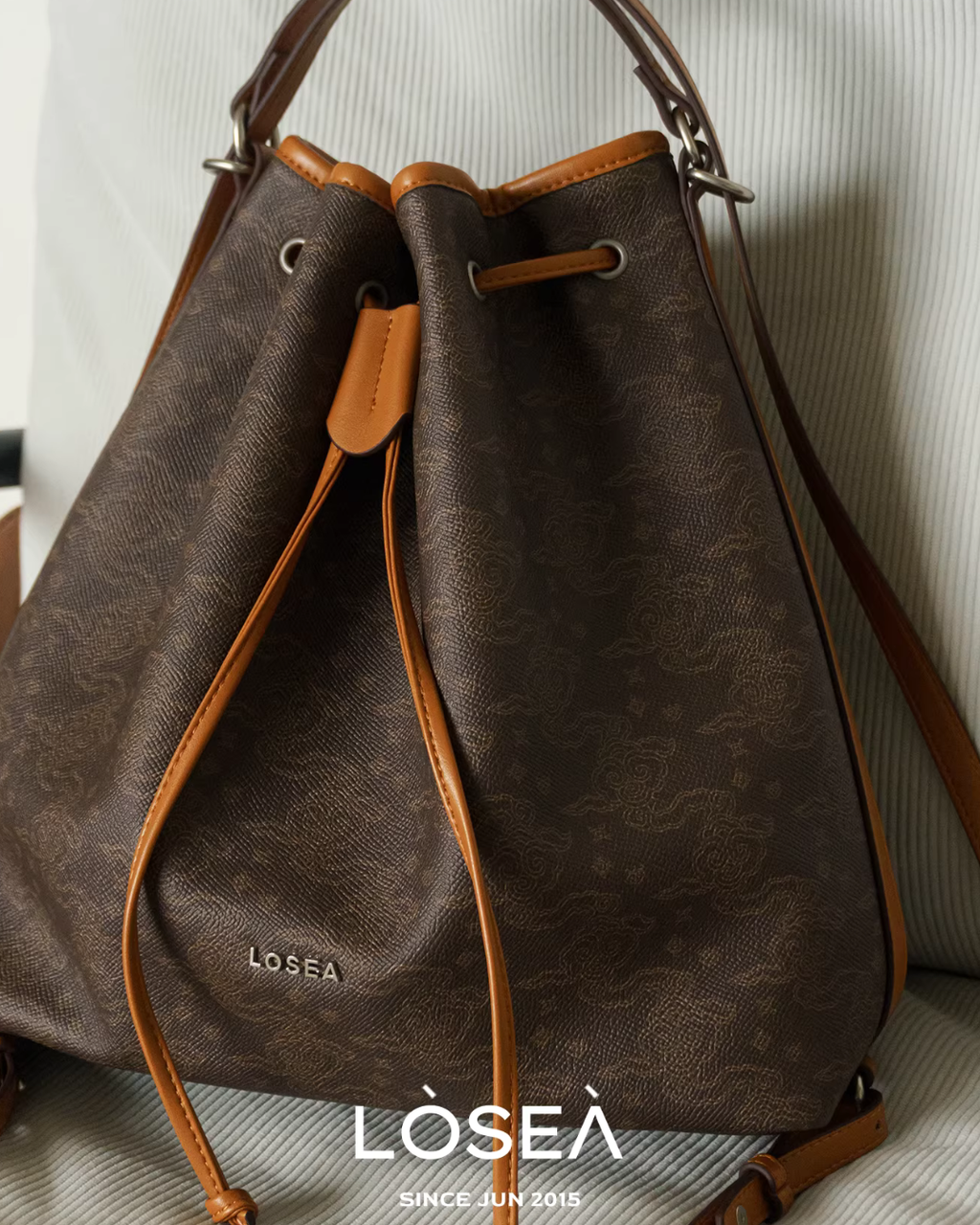 Drawstring Leather Shoulder Bag LSA0014